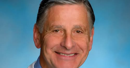 is with profound sadness that we announce the passing of Dr. Alexander Uribe, MD, a distinguished vascular surgeon and esteemed Clinical Associate Professor of Surgery at Thomas Jefferson University. Dr. Uribe’s career was marked by unwavering dedication to patient care, surgical innovation, and medical education. His contributions have left an indelible mark on the medical community in Philadelphia and beyond.