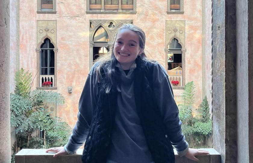 The small, close-knit community of Manville, Rhode Island, is grappling with an immense and heartbreaking loss following the untimely passing of Paige Moreau. At just 22 years old, Paige was a young woman full of promise, ambition, and dreams that would never fully come to fruition. A dedicated architecture major at Roger Williams University (RWU), Paige was not just an outstanding student but also a vibrant force who touched the lives of everyone around her. Her sudden and tragic death, caused by a brain hemorrhage, has left the entire community in shock and mourning.