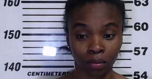 Did Anyone See My Phone? – Woman Walks Back Into Crime Scene After Robbery