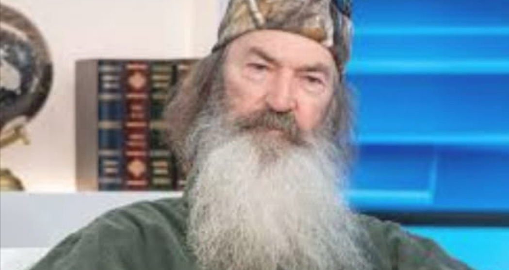 Phil Robertson, ‘Duck Dynasty’ Patriarch and Outdoorsman, Dies at 79 After Battle with Alzheimer’s and Health Complications
