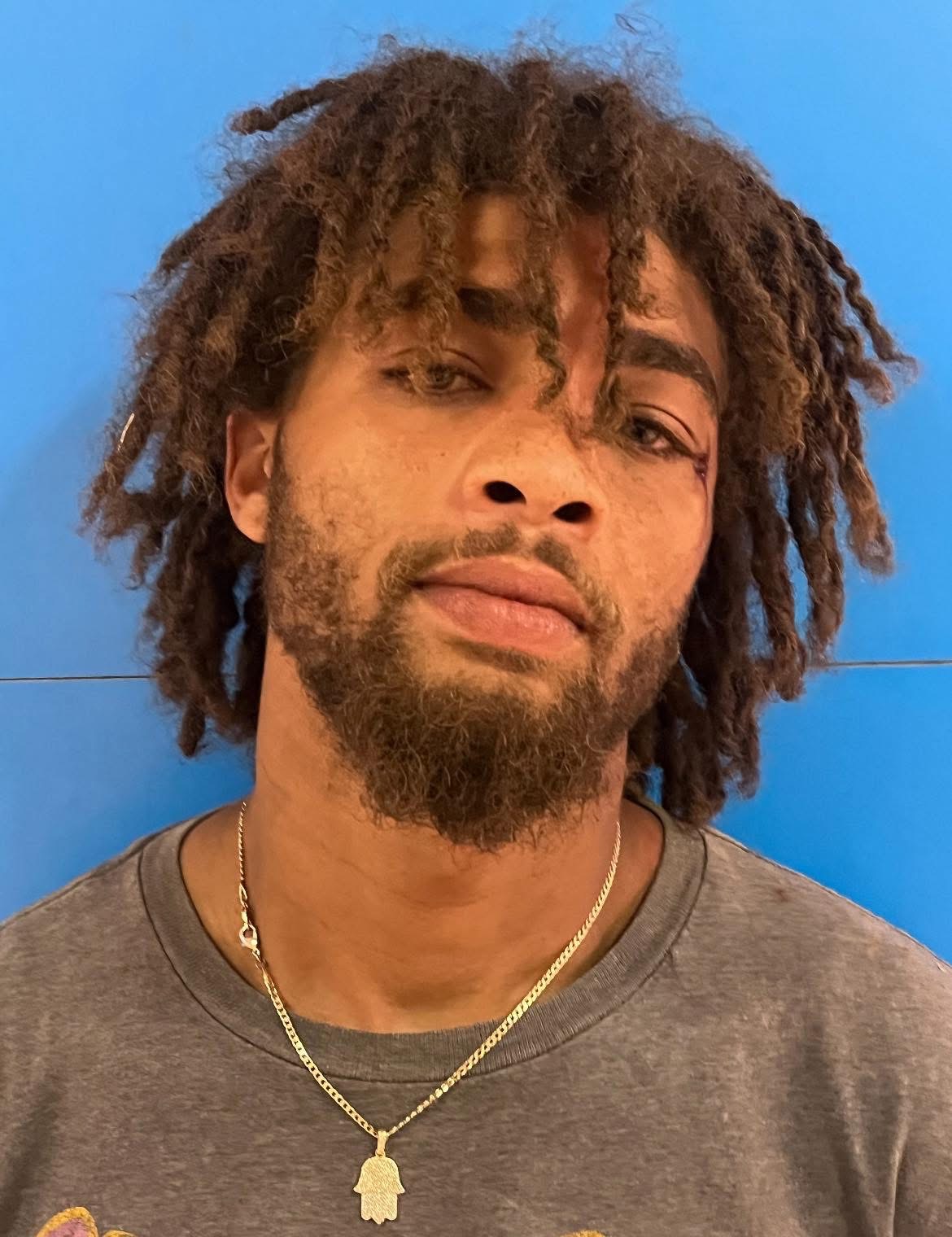 Tar on Evans Charged After Domestic Dispute Escalates into High-Speed Chase and Crash